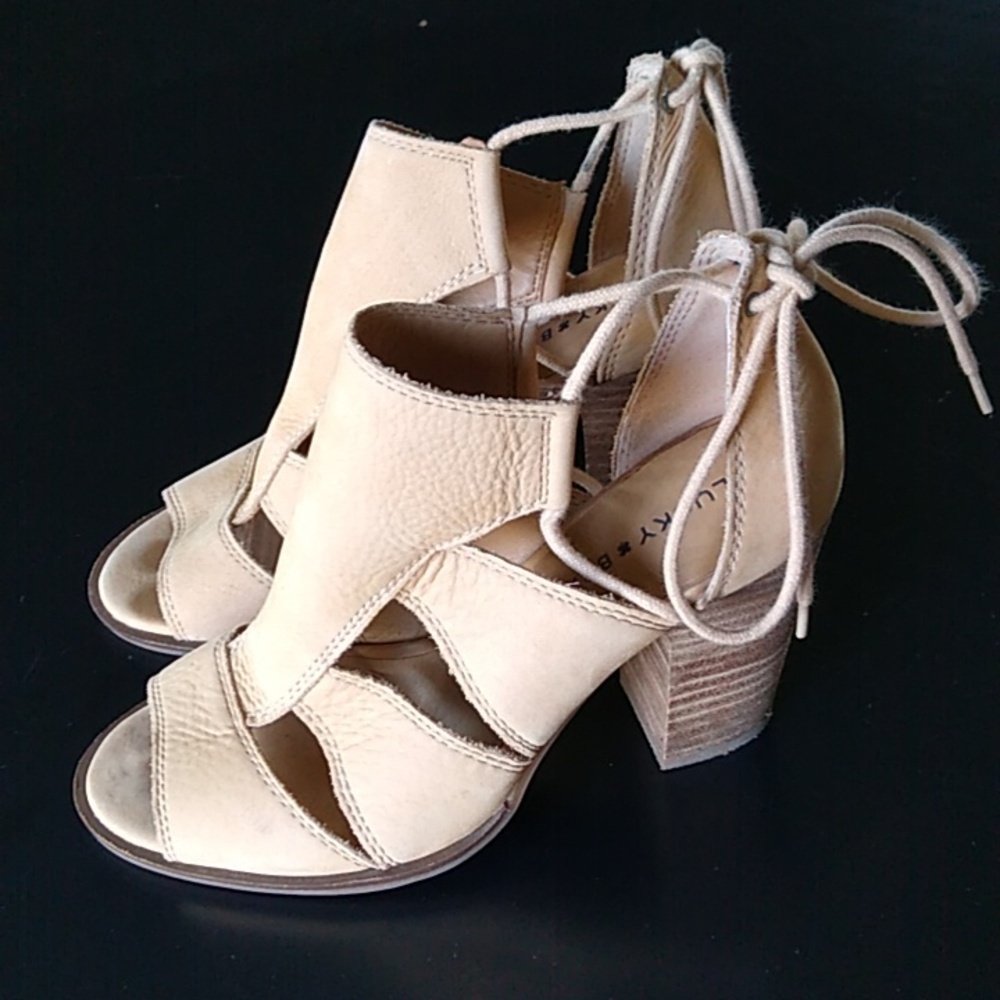 Lucky Brand LK-Lanita Glazed Citadel (Tan) Leather Sandal with Heel size 7.5